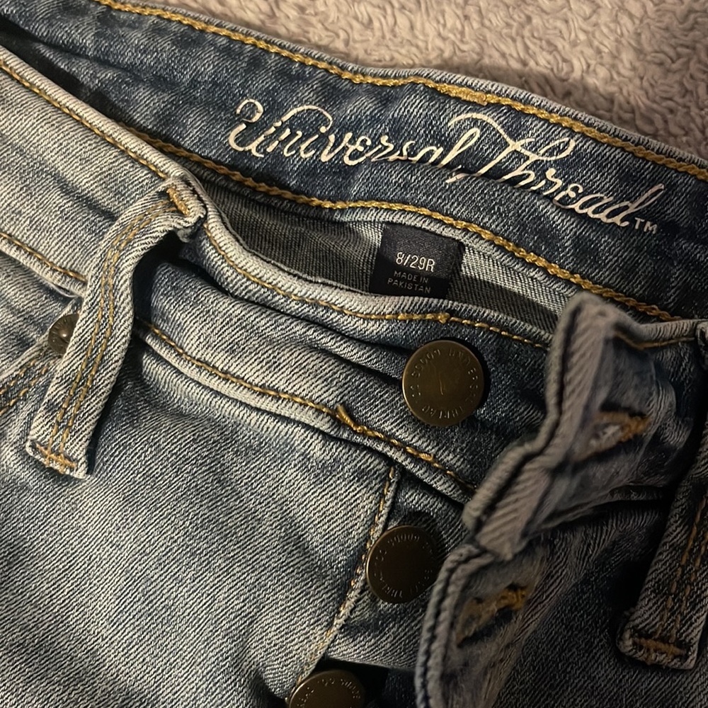 Universal Thread Jeans - Picture 2 of 2